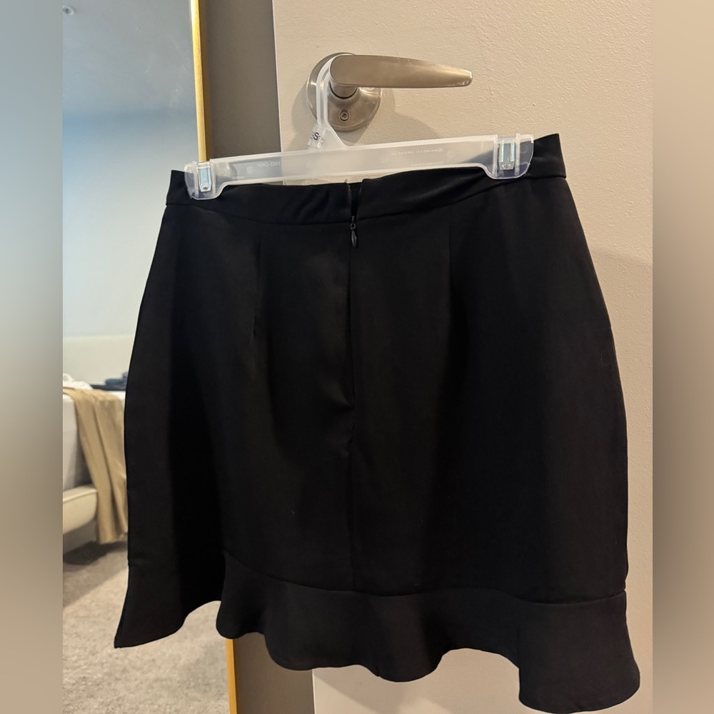 Superdown Black Ruffle Skirt - Picture 6 of 7